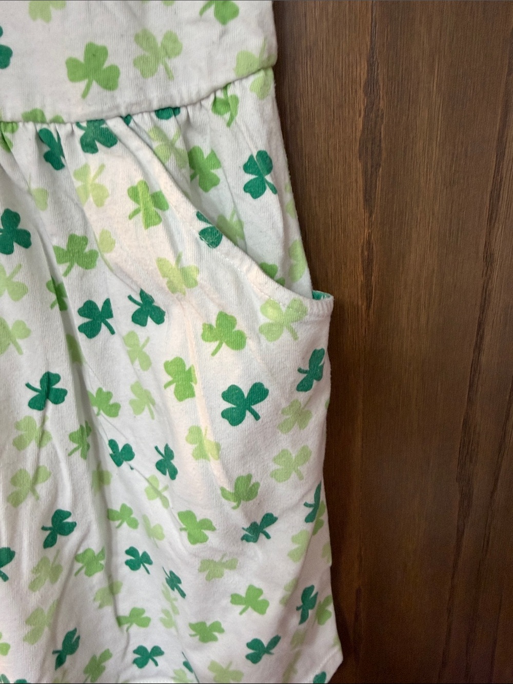 Cat & Jack White Dress with Green Clover Print - Girls - Picture 3 of 3